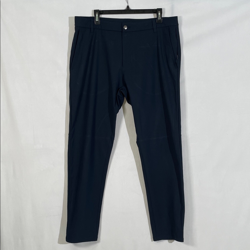 Lululemon Men’s Pants Trousers Size 36 Navy EUC